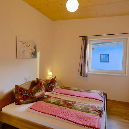 Apartment Lanser Fuegen Room photo