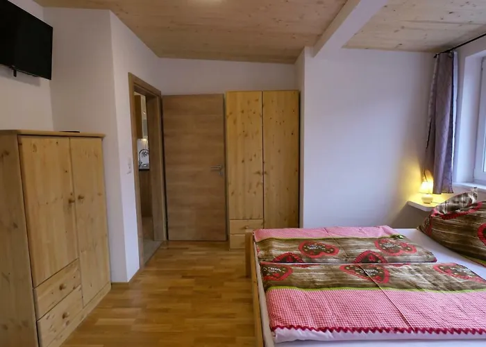 Apartment Lanser